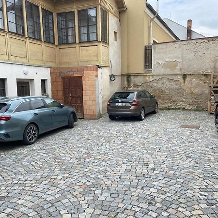 Luxusní velký apartmán s terasou v centru Litomyšle Esterno foto