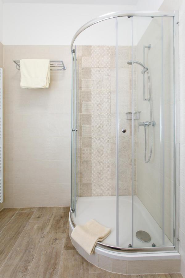 Luxusní velký apartmán s terasou v centru Litomyšle Esterno foto