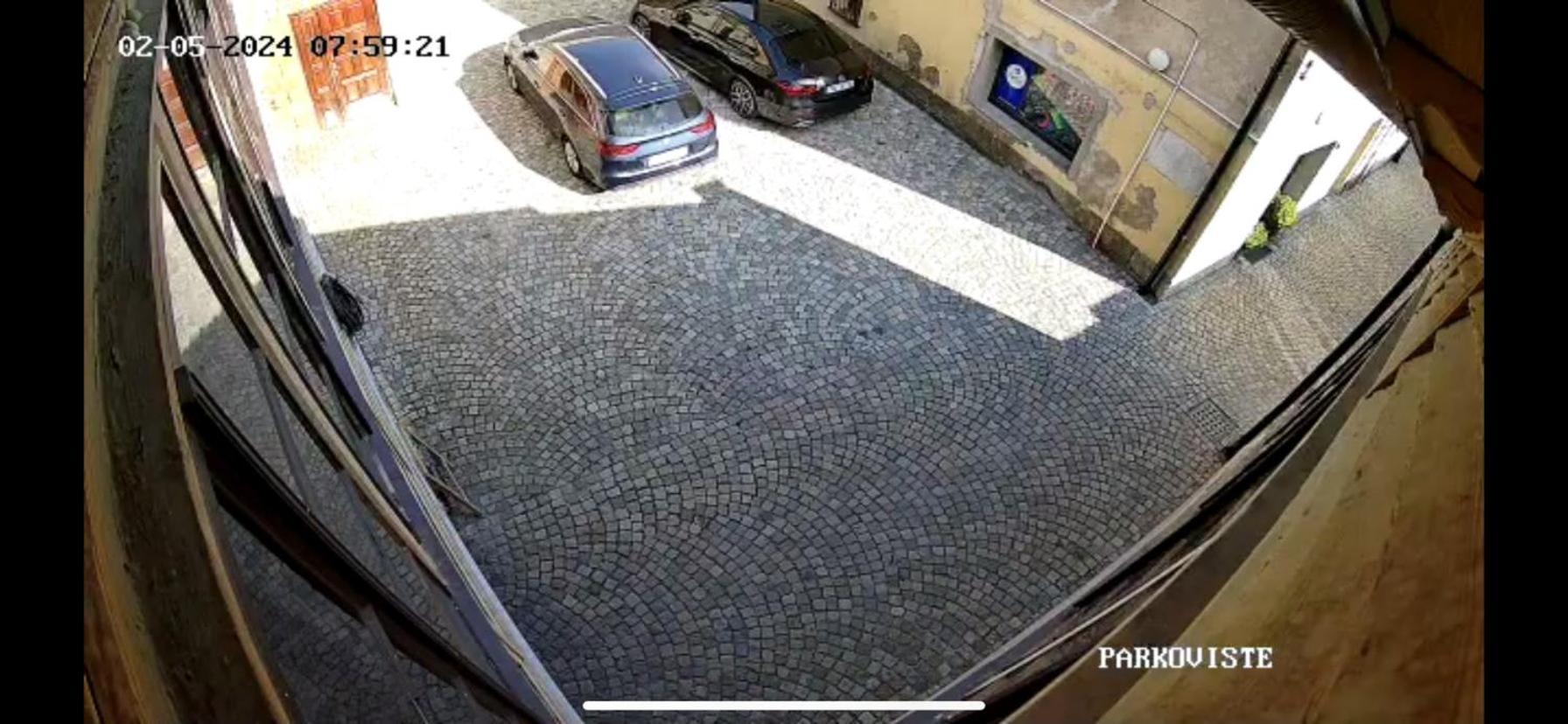 Luxusní velký apartmán s terasou v centru Litomyšle Esterno foto